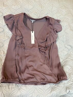 NWT Naked Zebra Mauve‎ Ruffle Wrap Blouse Small